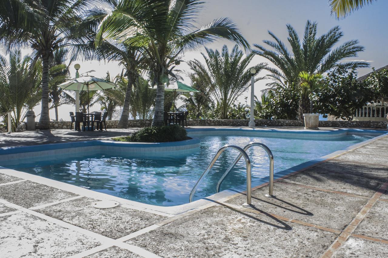 Hotel Playazul Barahona Exterior photo